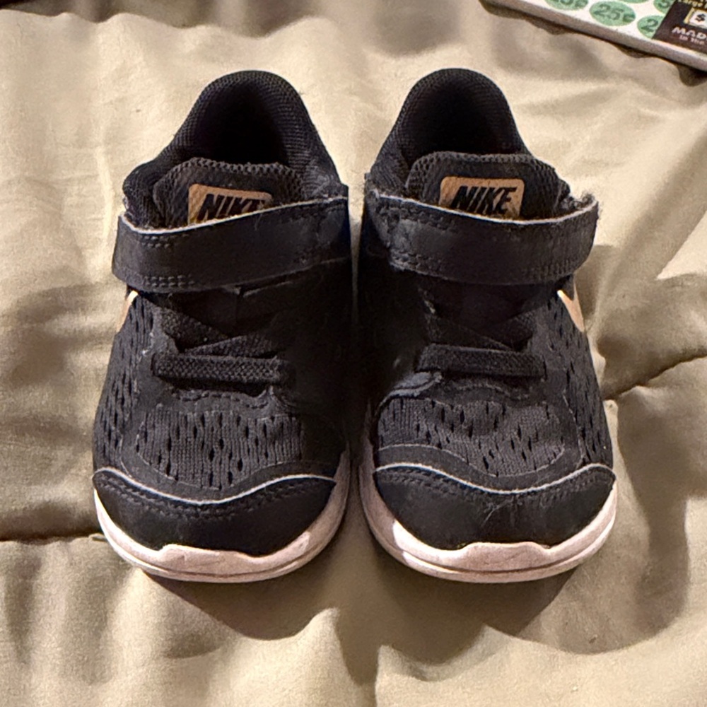 Nike Kids Black and White Sneakers